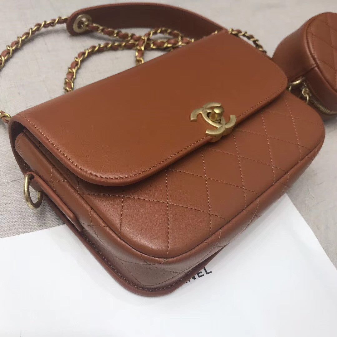 CHANEL Flap Bag & Coin Purse Beige