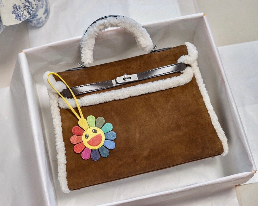 [Exclusive] Hermès Kelly 35 Limited Edition Teddy Shearling Bag