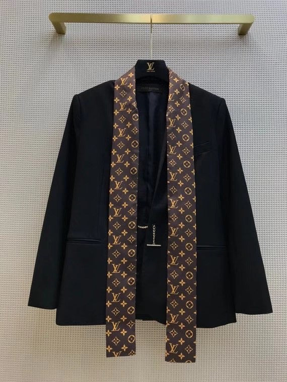 Louis Vuitton WOOL AND MOHAIR BACHETTE BLAZER WITH EMBROIDERED SCARF