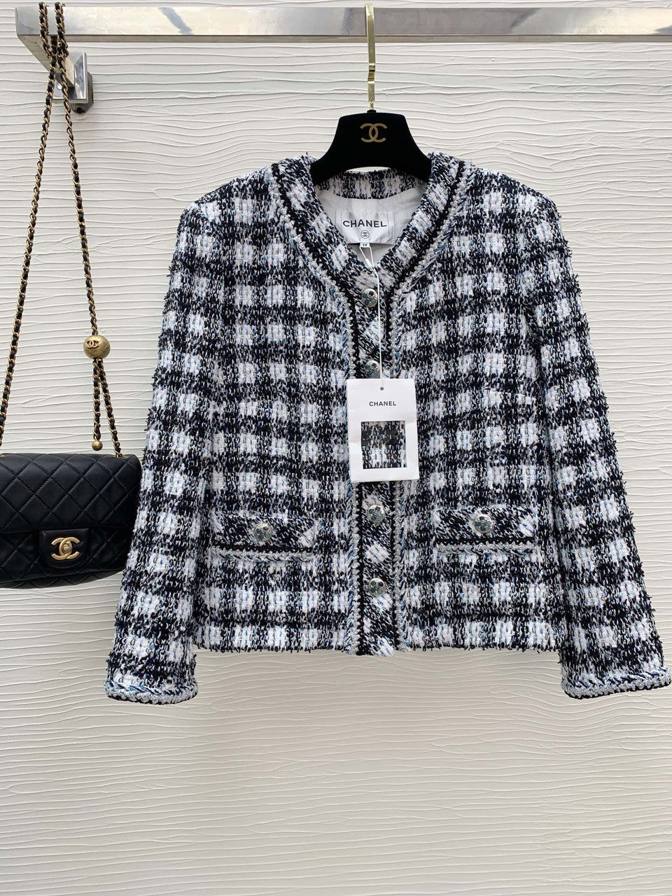 Chanel SS2023 Pre-Collection Tweed Jacket