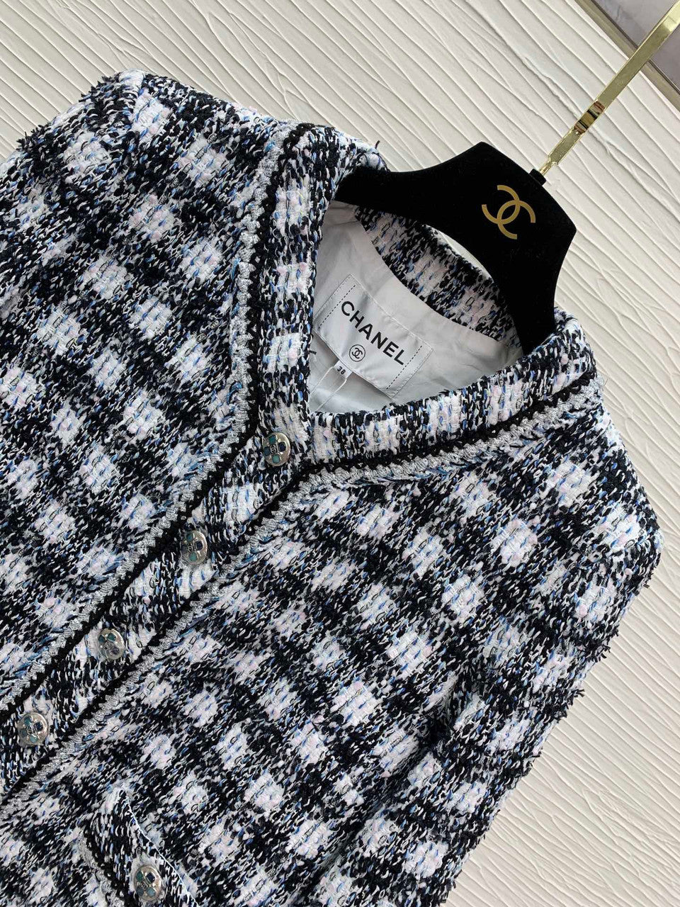 Chanel SS2023 Pre-Collection Tweed Jacket