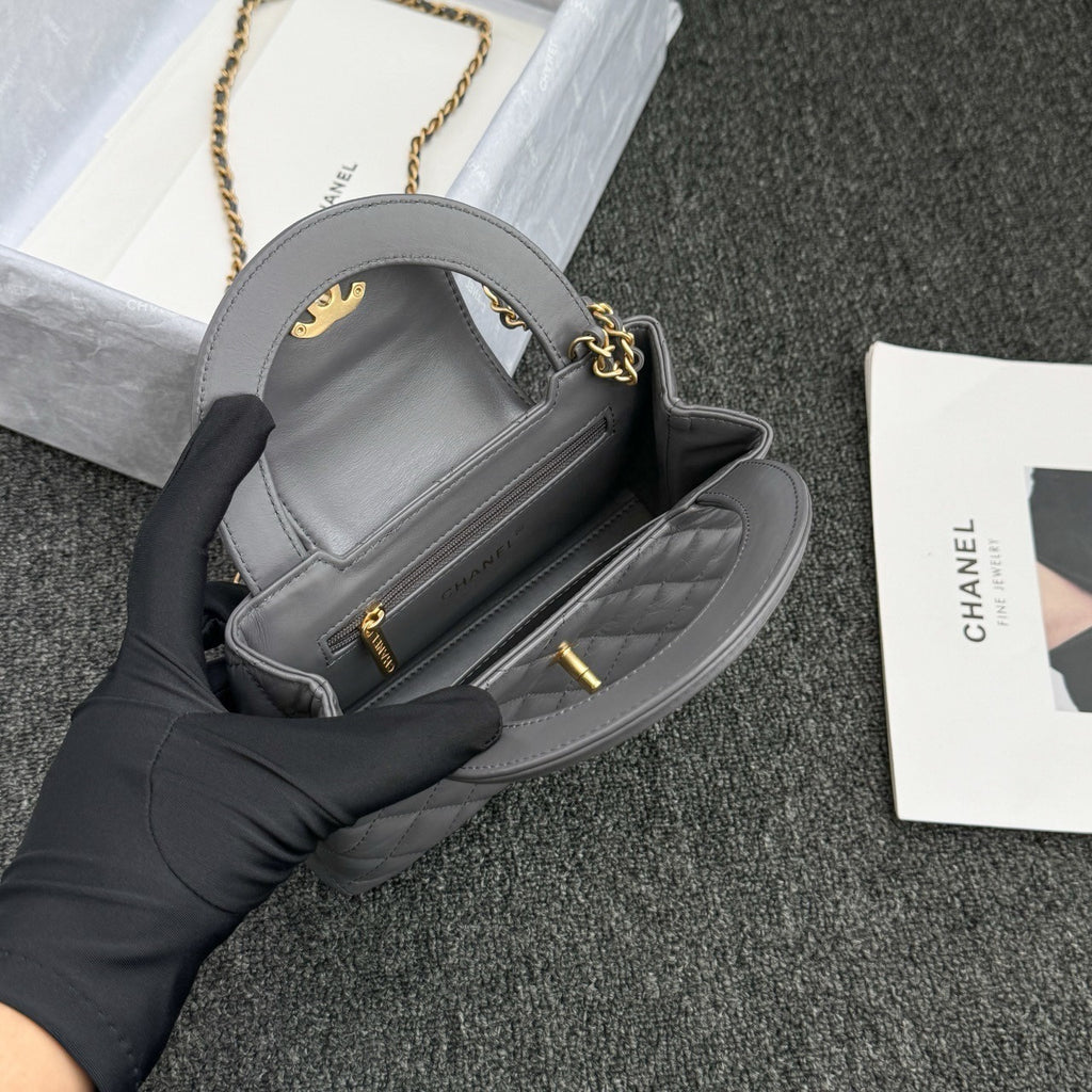 Chanel Small Kelly Shopper Grey Shiny Aged Calfskin Brushed Gold Hardware
