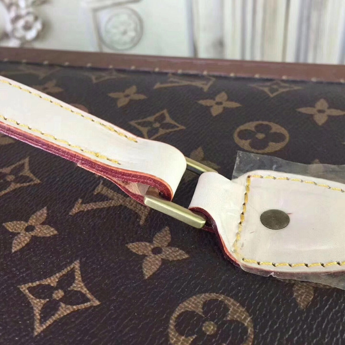 Louis Vuitton BEAUTY CASE M21828
