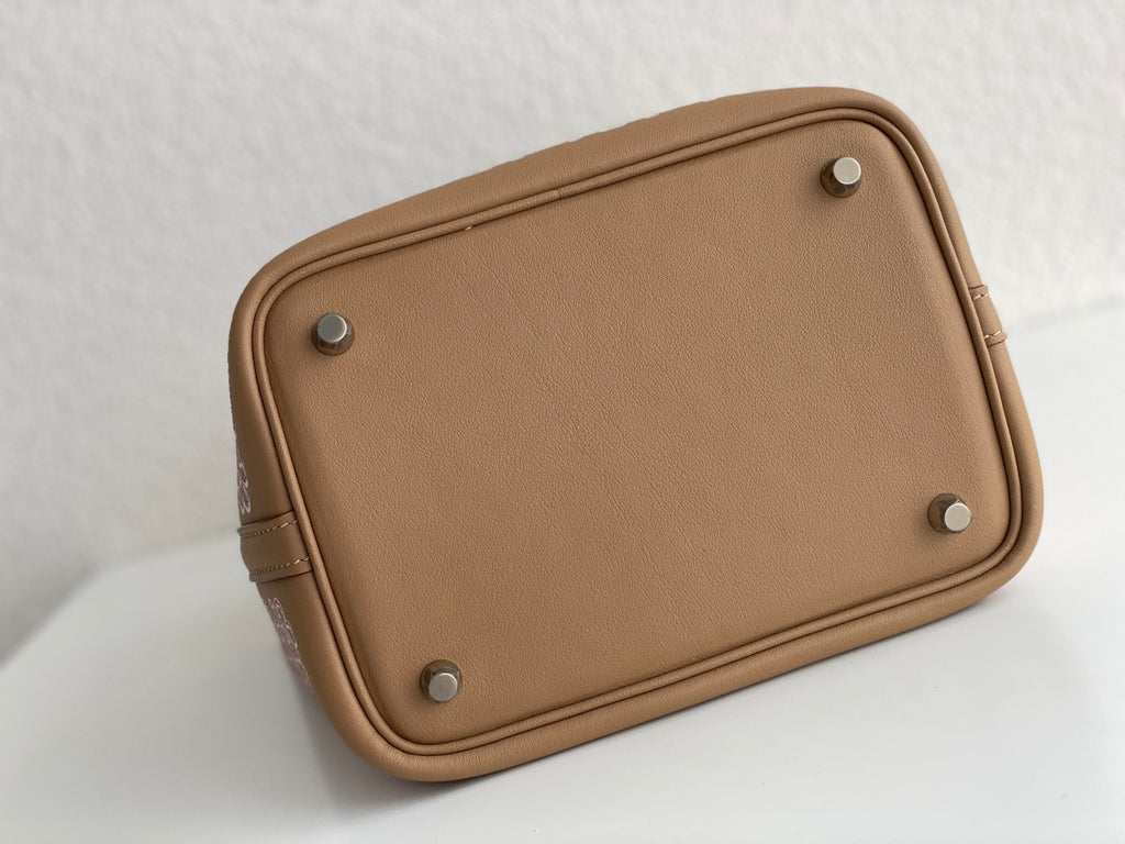 Hermès "Lucky Daisy" Chai Swift Picotin Lock 18 Palladium Hardware, 2022