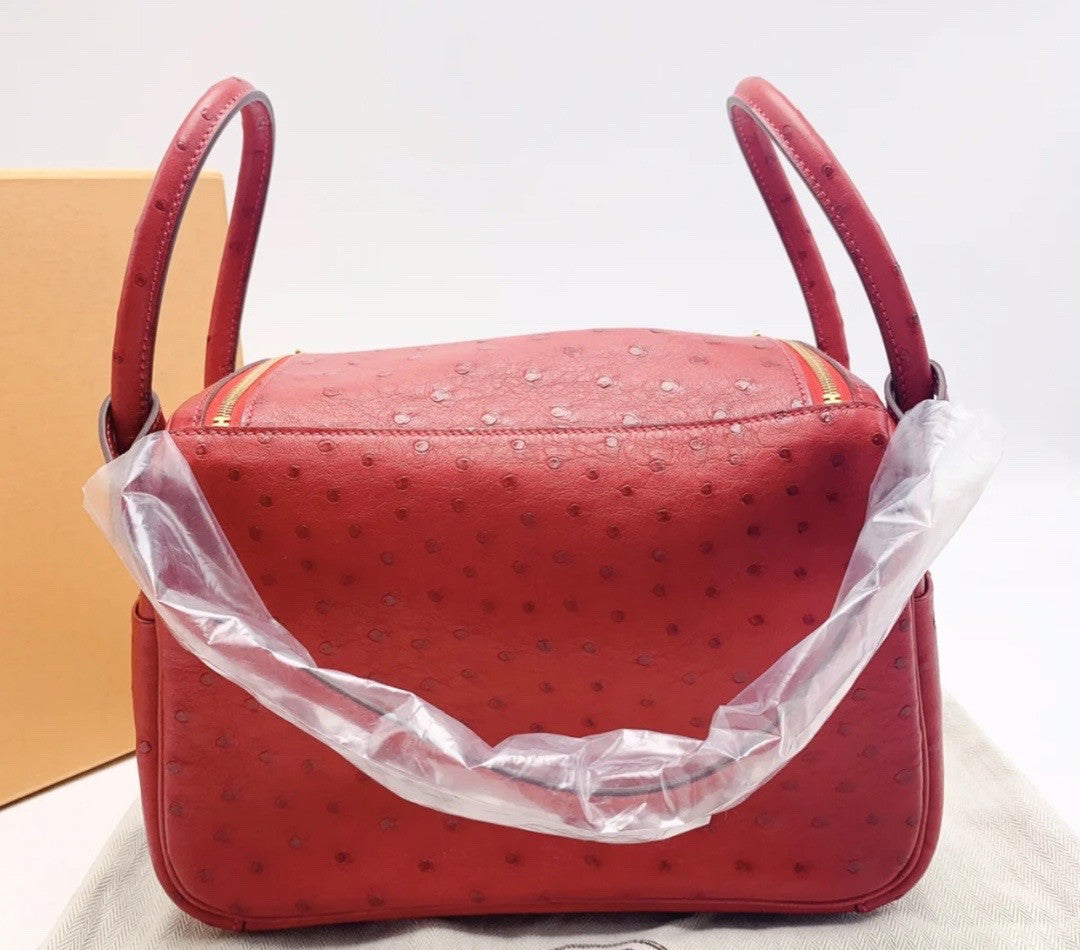 Hermes  Red Lindy 26 Ostrich Gold HW