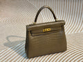 Hermes Olive Alligator KELLY 25 WITH GOLDHARDWARE