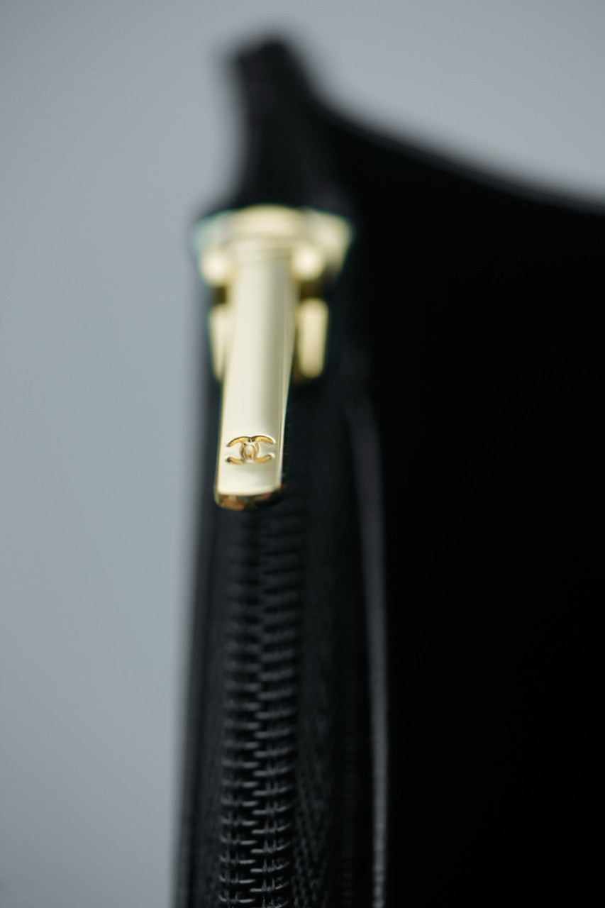 CHANEL 24B WALLET ON CHAIN WITH TOP HANDLE