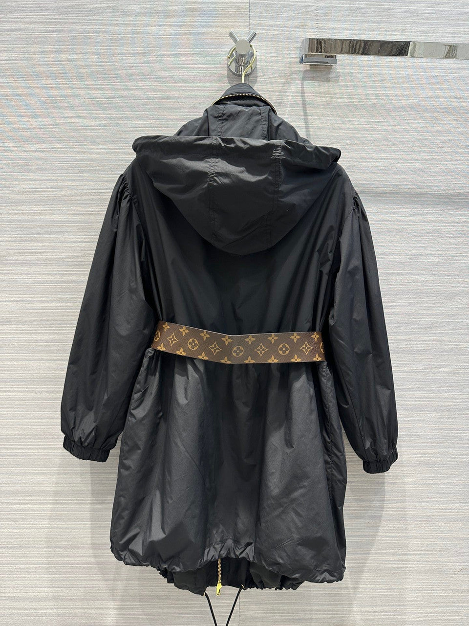 Louis Vuitton 1AAY2B MONOGRAM ACCENT GATHERED NYLON PARKA