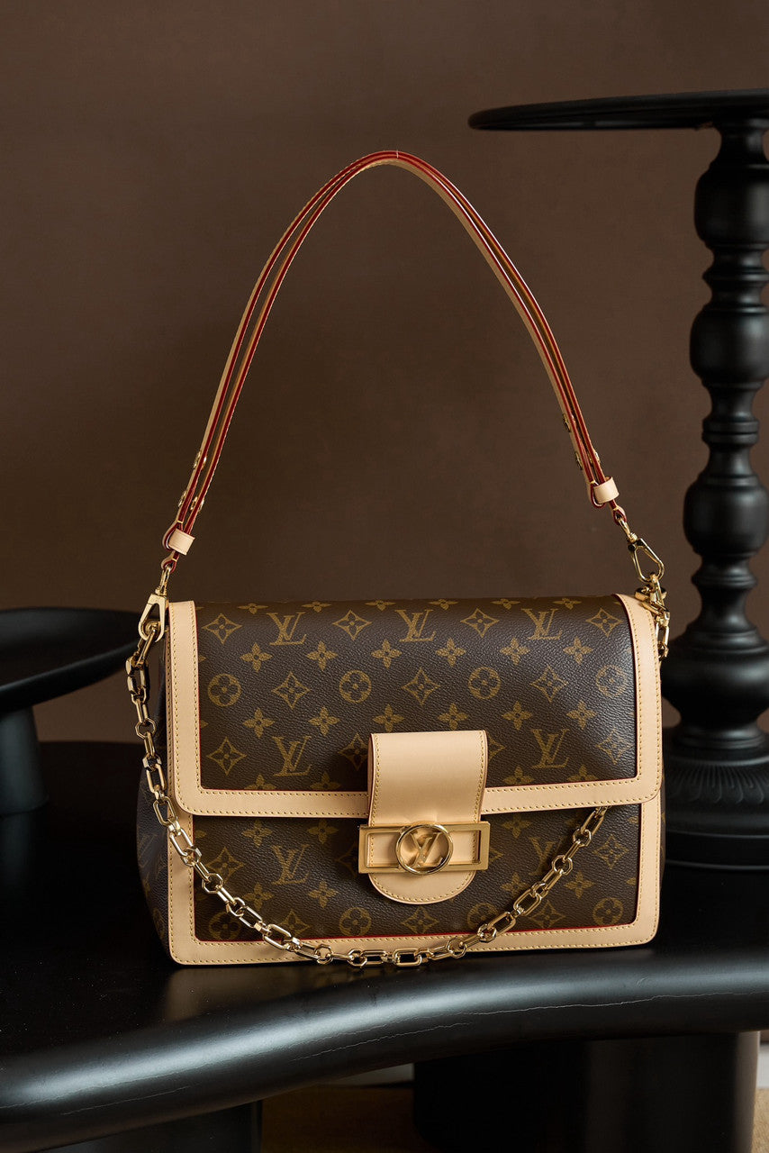 Louis Vuitton M47149 Dauphine Soft GM Bag