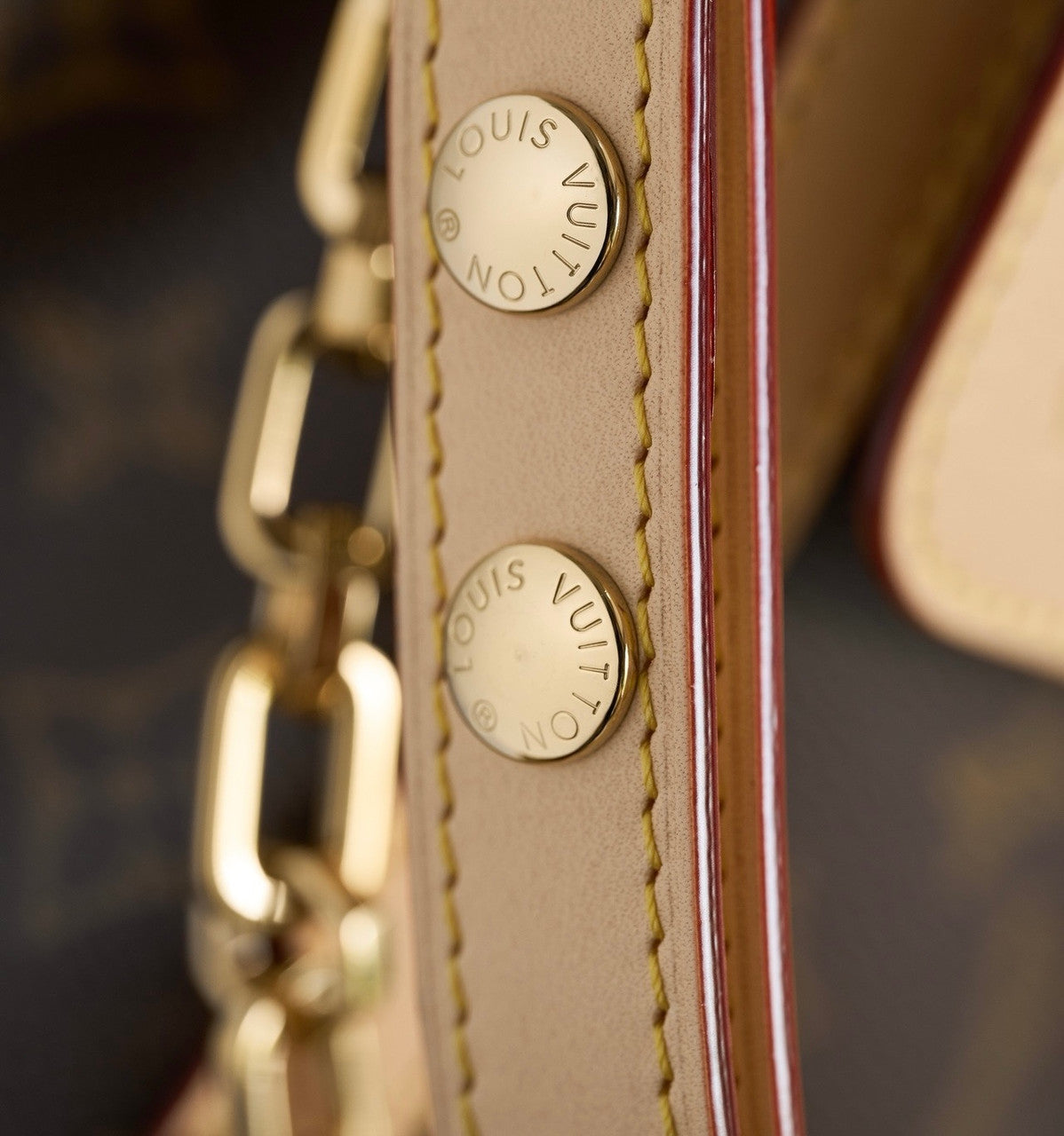 Louis Vuitton M47149 Dauphine Soft GM Bag