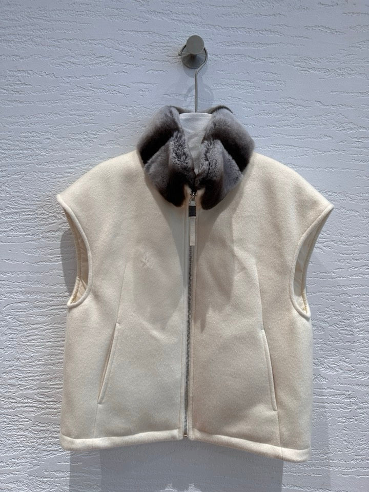 Brunello Cucinelli cashmere goose down vest in cream ivory with chinchilla-pattern fur collar