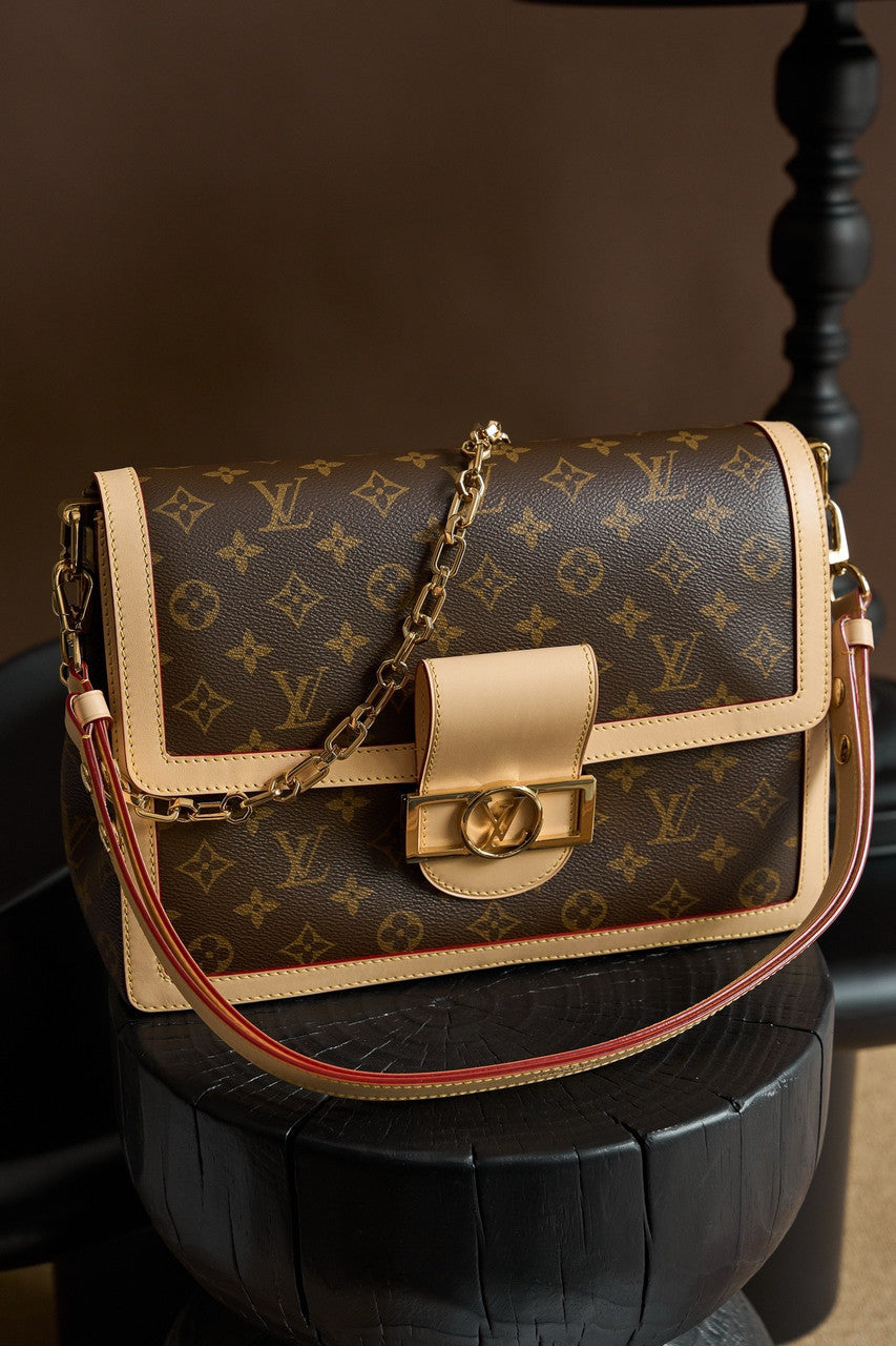 Louis Vuitton M47149 Dauphine Soft GM Bag