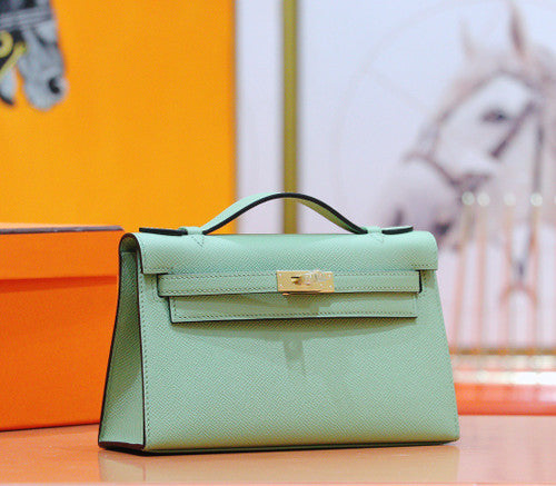 Hermès Vert criquet Mini Kelly Epsom Gold Hardware