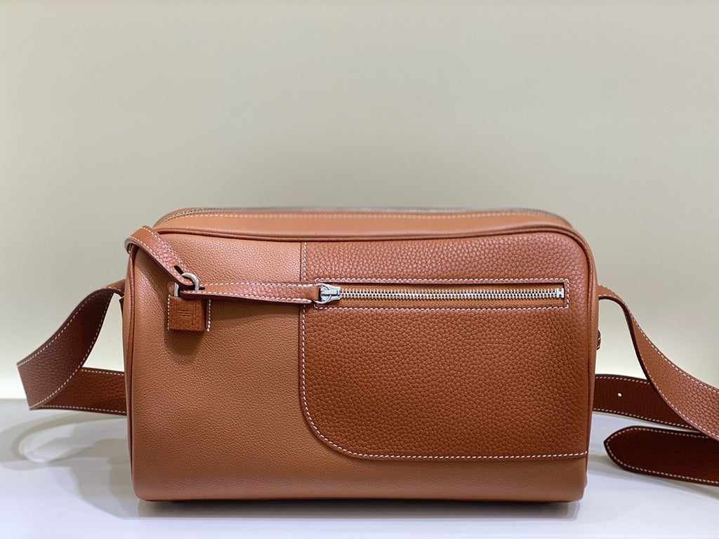 Hermès  Evercolor Nouveau On Body Bag Gold