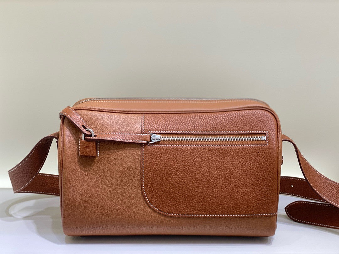 Hermès  Evercolor Nouveau On Body Bag Gold
