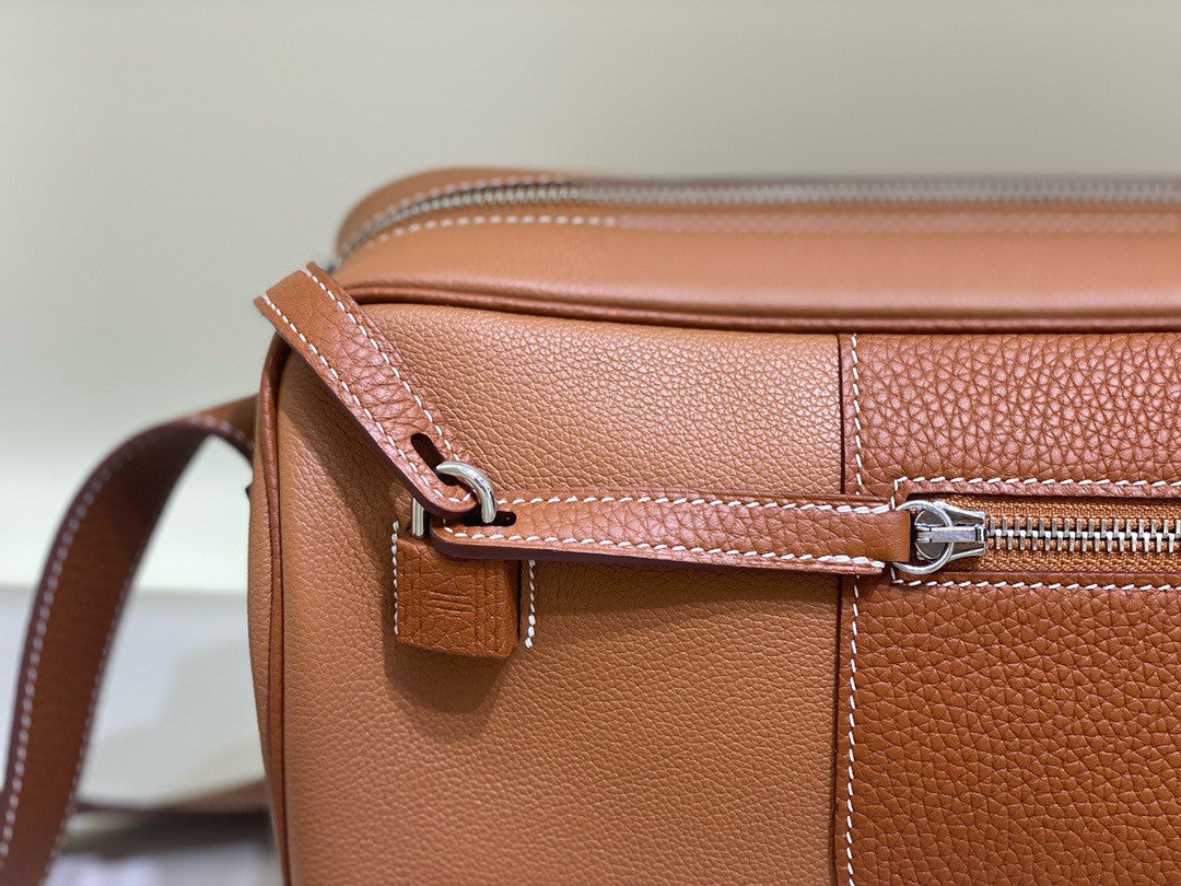 Hermès  Evercolor Nouveau On Body Bag Gold