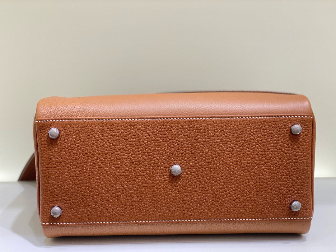 Hermès  Evercolor Nouveau On Body Bag Gold