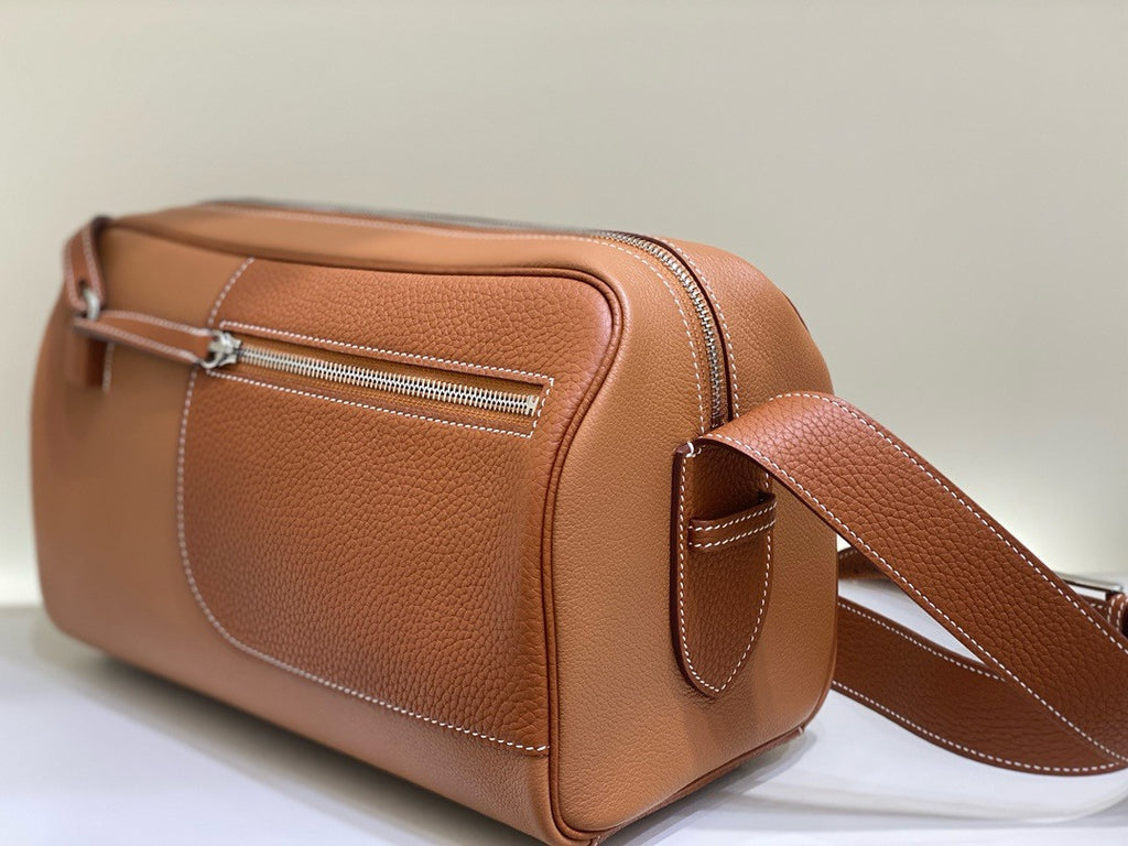 Hermès  Evercolor Nouveau On Body Bag Gold