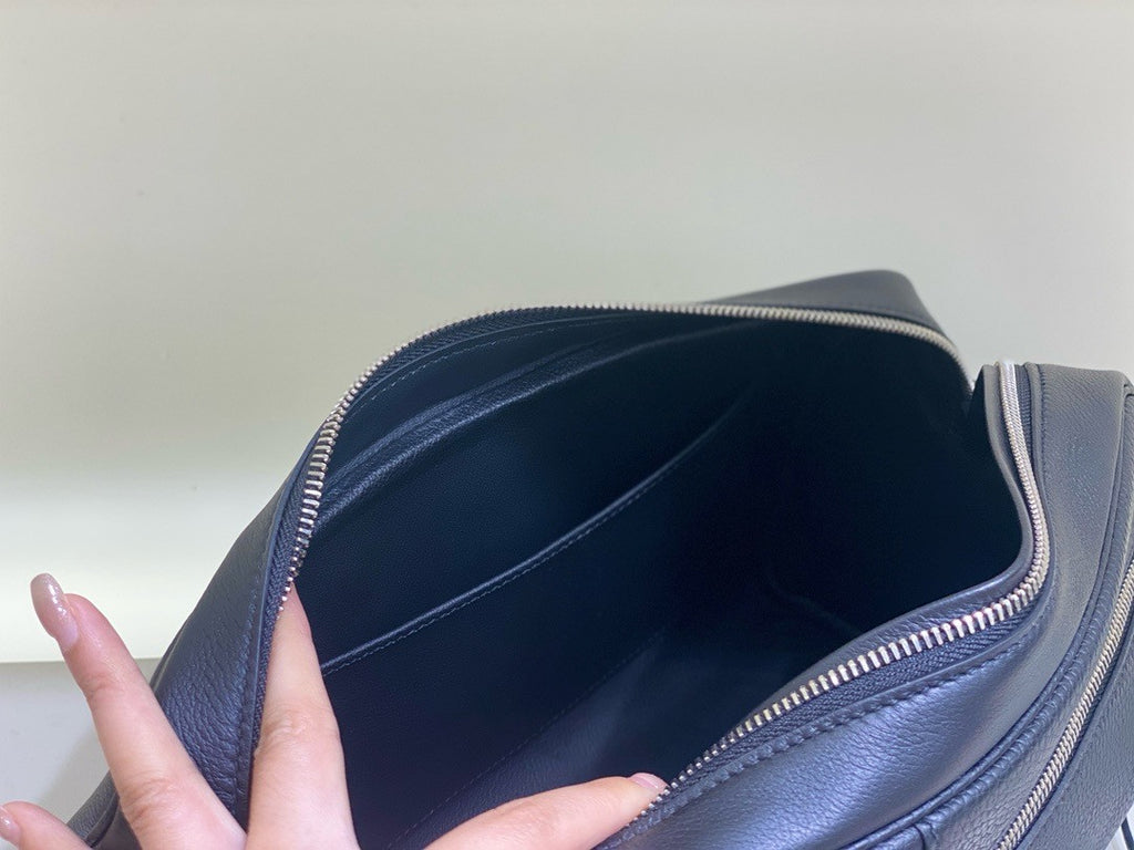 Hermès  Evercolor Nouveau On Body Bag Blue