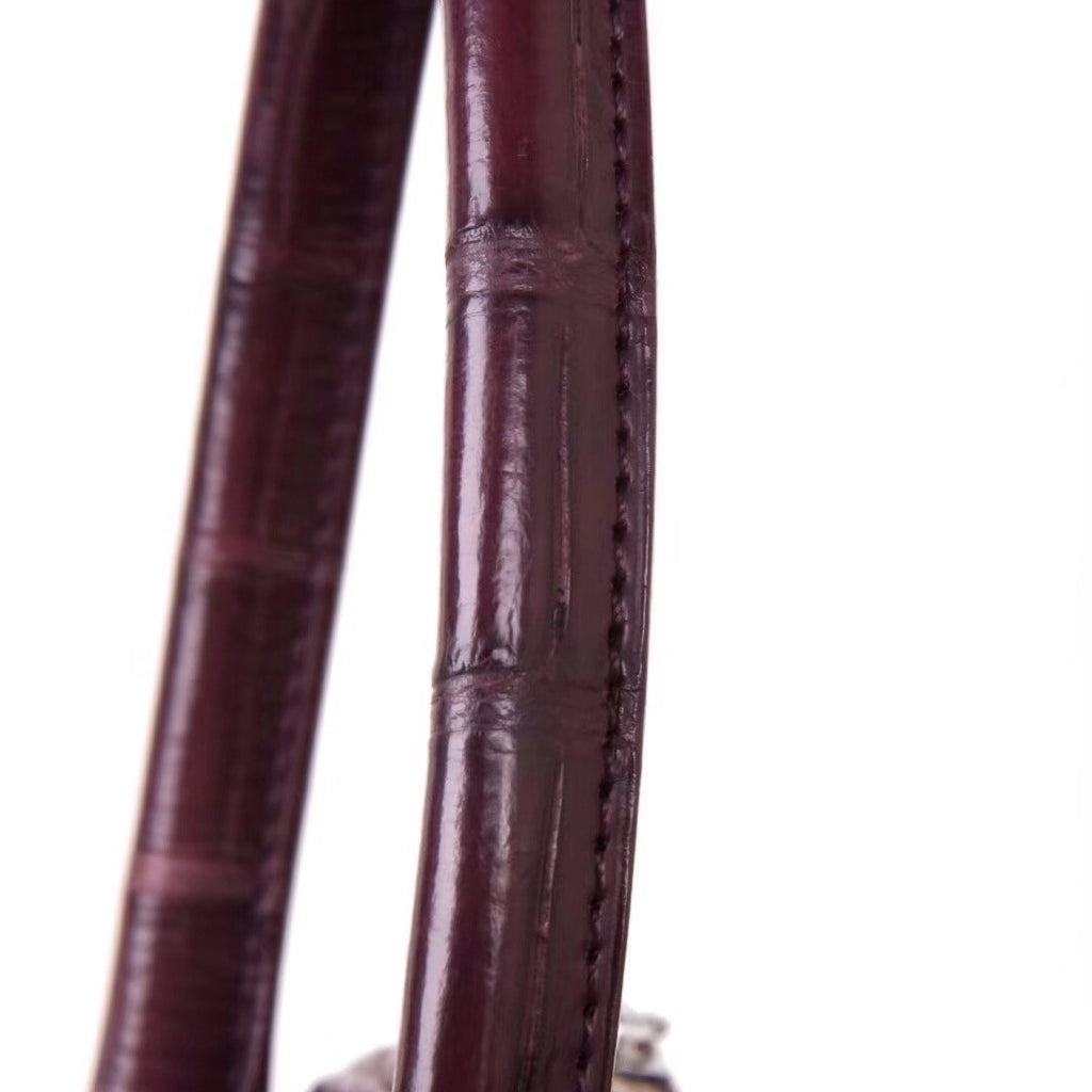 Hermes  Porosus Crocodile LINDY 30 Bag With Palladium  Hardware