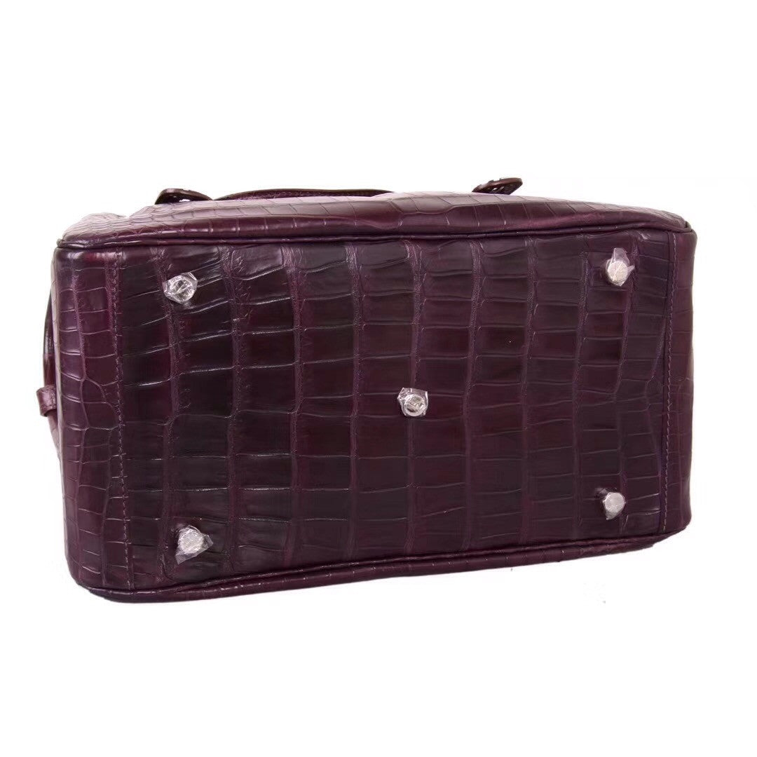 Hermes  Porosus Crocodile LINDY 30 Bag With Palladium  Hardware