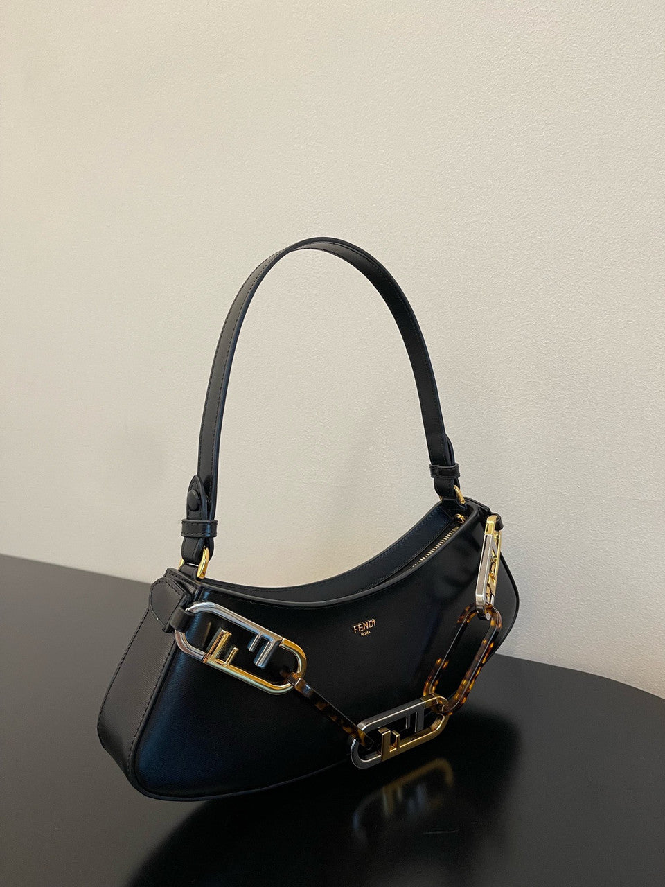 Fendi O’Lock Swing Black