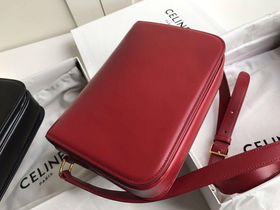 Celine MEDIUM TRIOMPHE BAG IN SHINY CALFSKIN RED