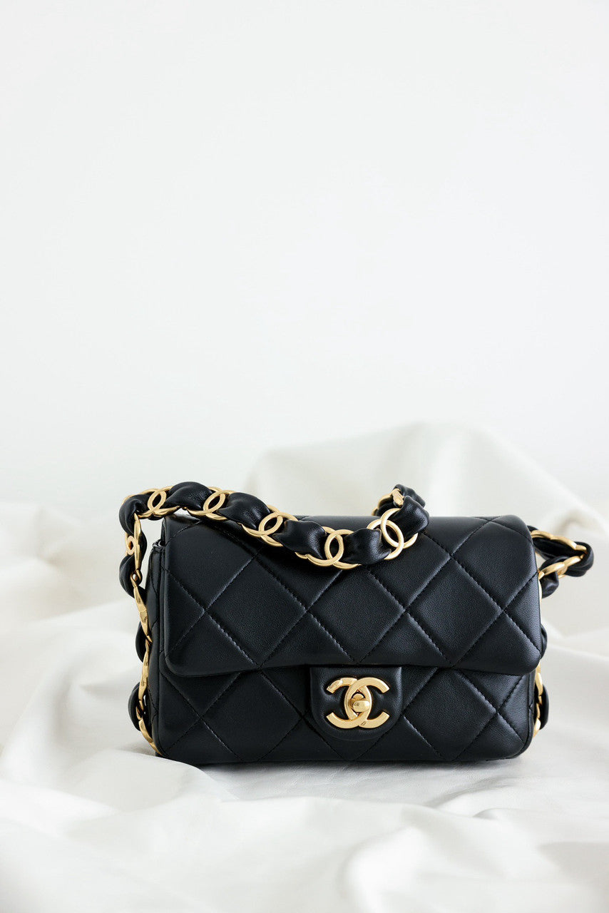 CHANEL SMALL FLAP BAG SS2024