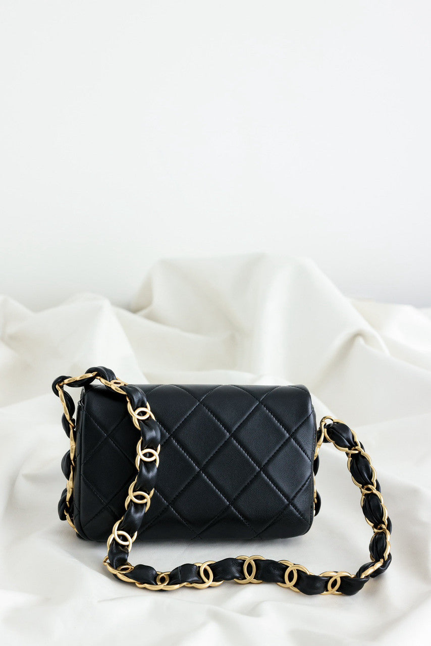 CHANEL SMALL FLAP BAG SS2024
