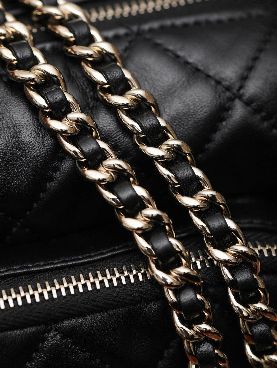 Chanel SMALL CAMERA CASE SS2024