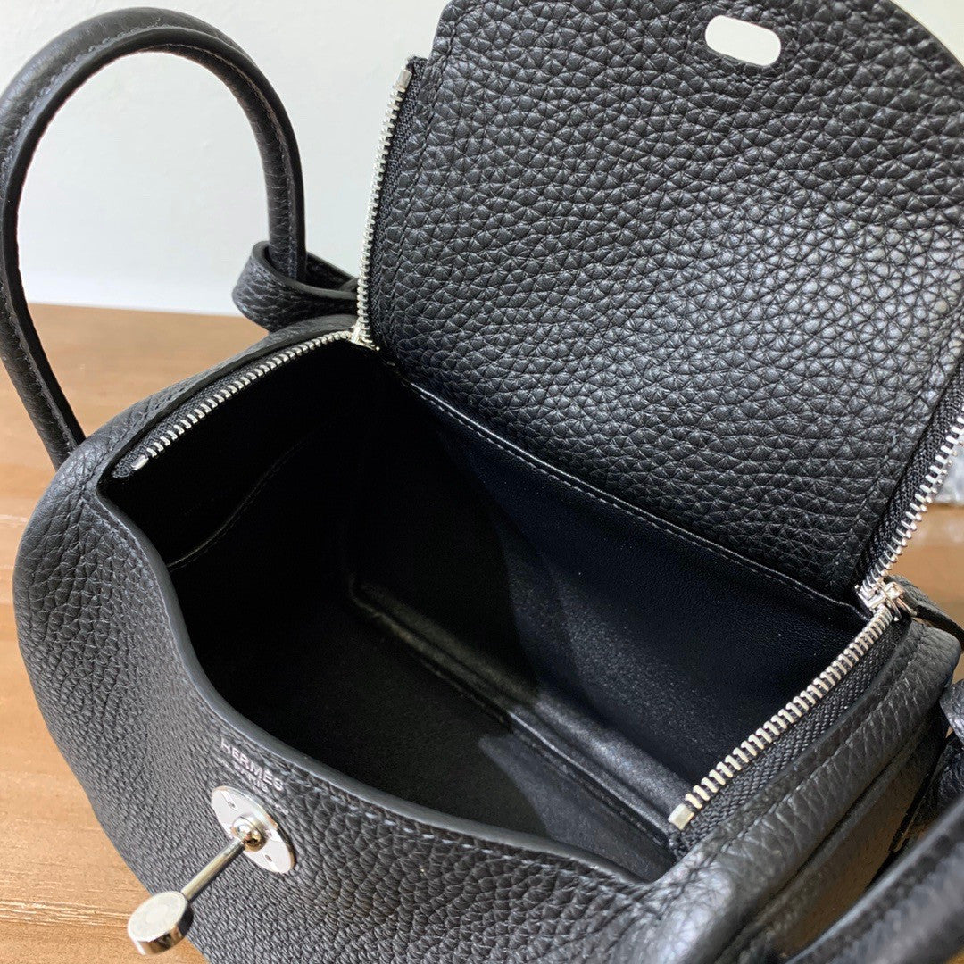 Hermes Mini Lindy 20cm Bag Black Epsom Leather Palladium  Hardware