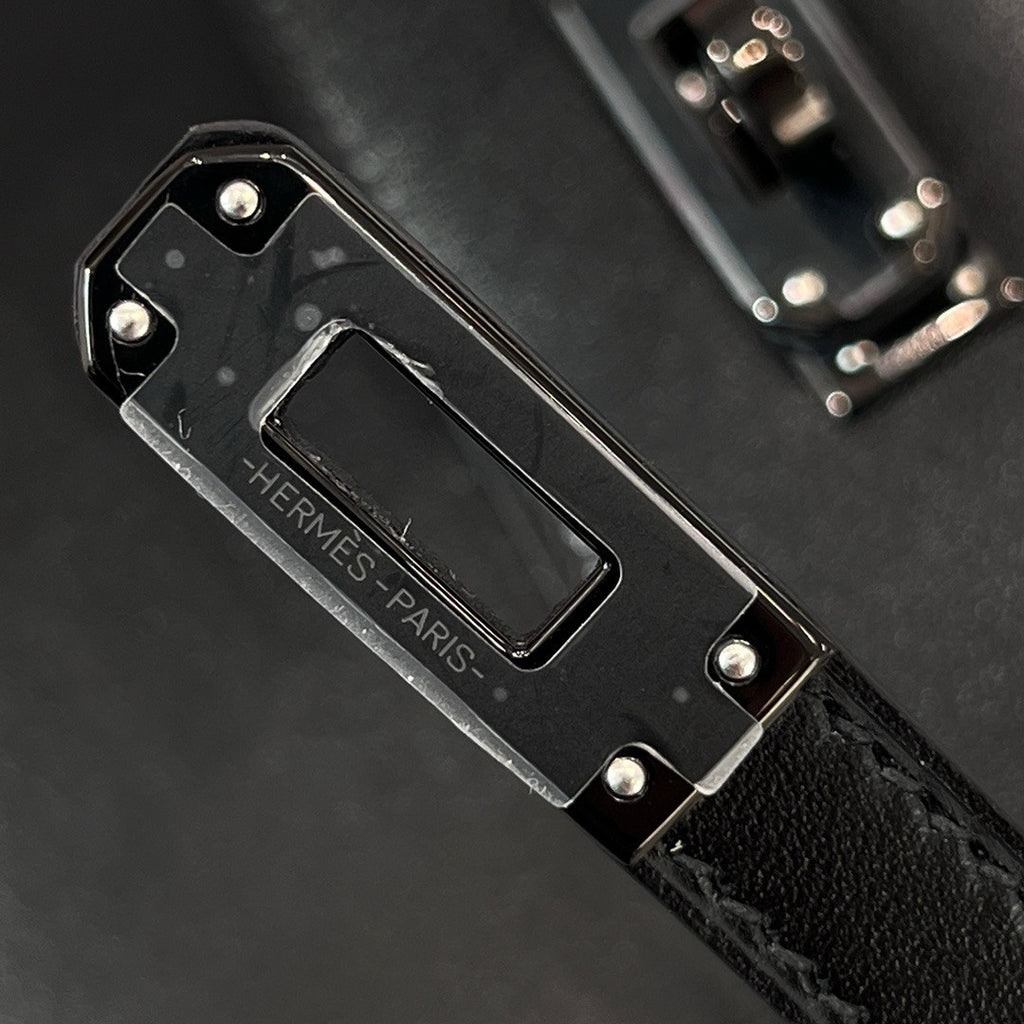 Hermès Limited Edition So-Black Mini Kelly Pochette Box Calf Leather