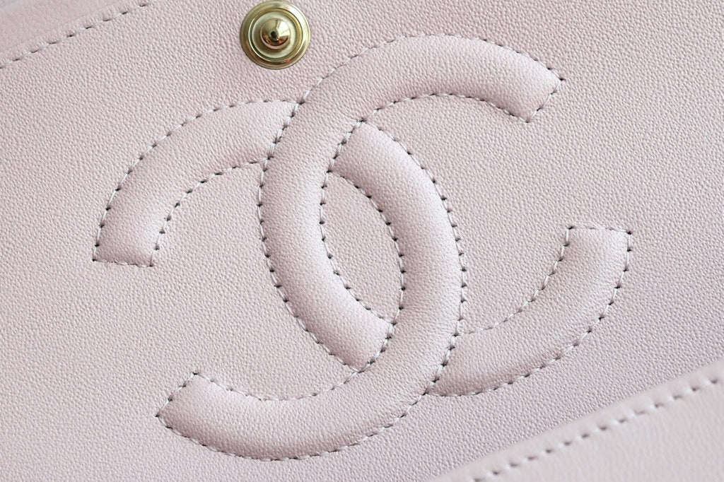 CHANEL  FALL-WINTER 2024/25 CLASSIC 11.12 HANDBAG Lambskin Light Pink 2024