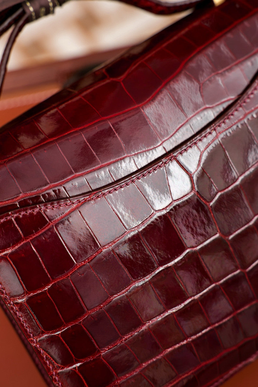 Hermes Bordeaux Constance 18 Crocodile Porosus