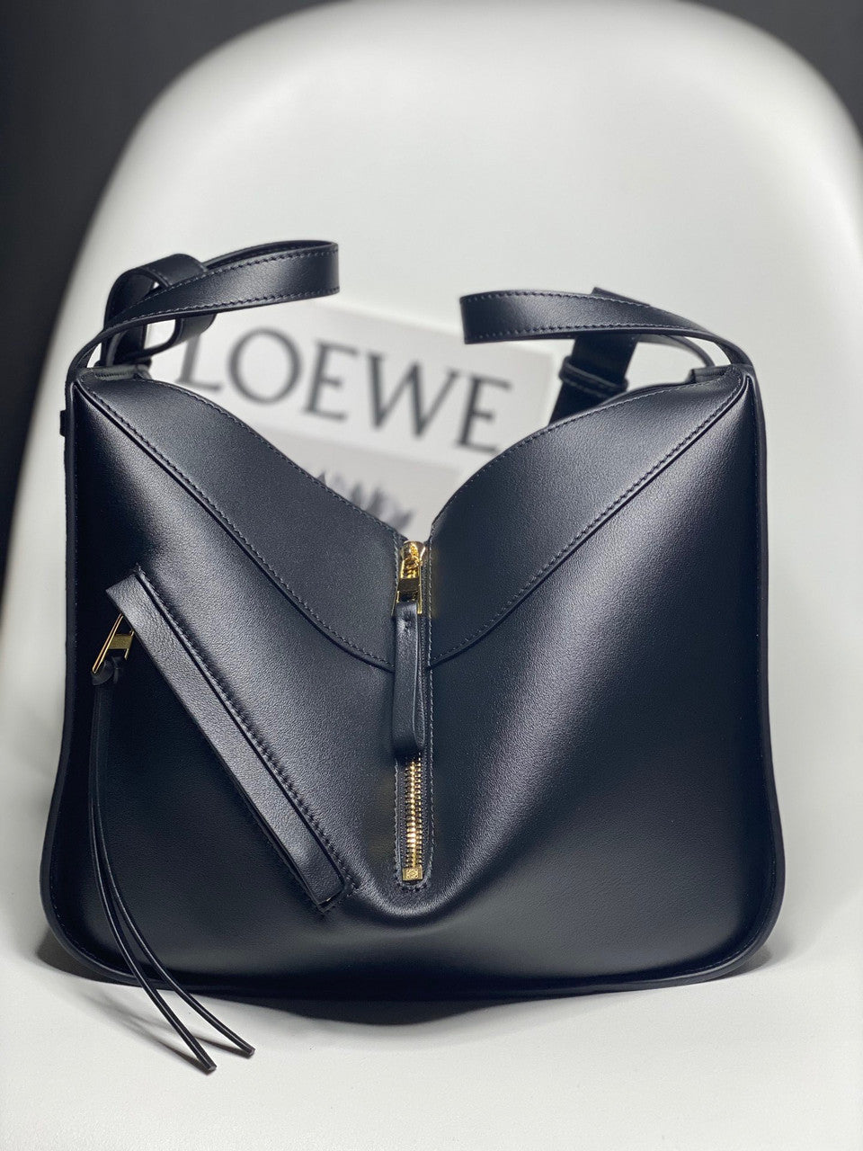 Loewe x Spirited Away Kaonashi Hammock Tote Bag Limited Edition