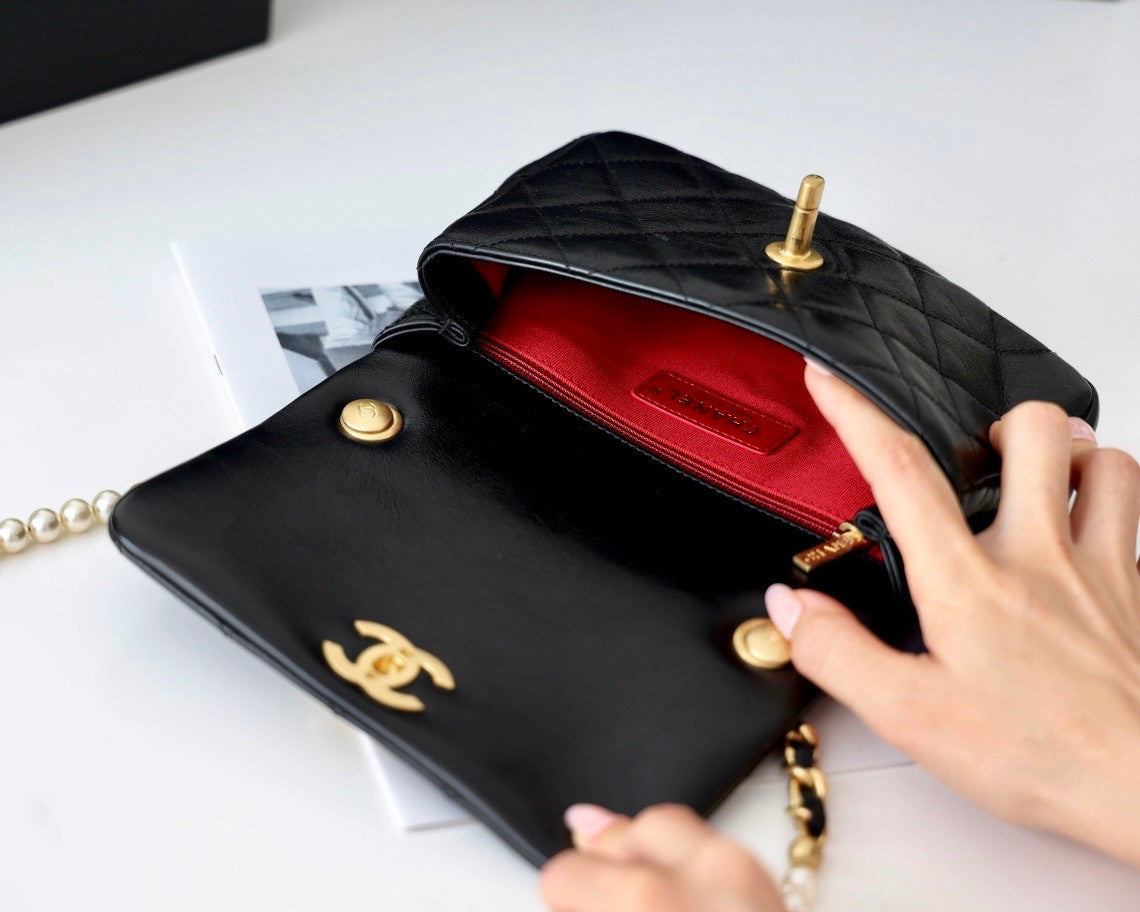 Chanel SMALL FLAP BAG with pearls