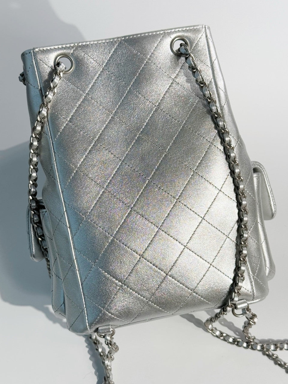 Chanel CRUISE 2024/25 Silver BACKPACK Shiny Lambskin & Gold-Tone Metal Chanel