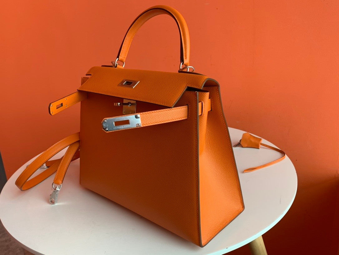 Hermes Orange Kelly 28 cm Epsom Palladium Hardware
