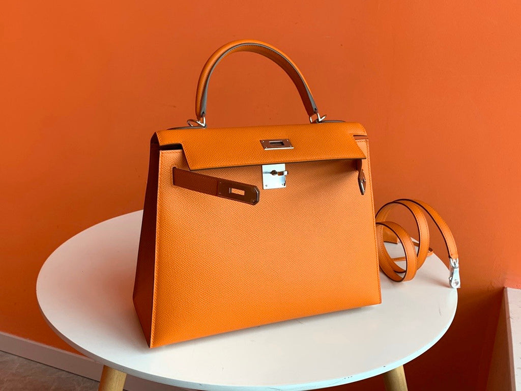 Hermes Orange Kelly 28 cm Epsom Palladium Hardware