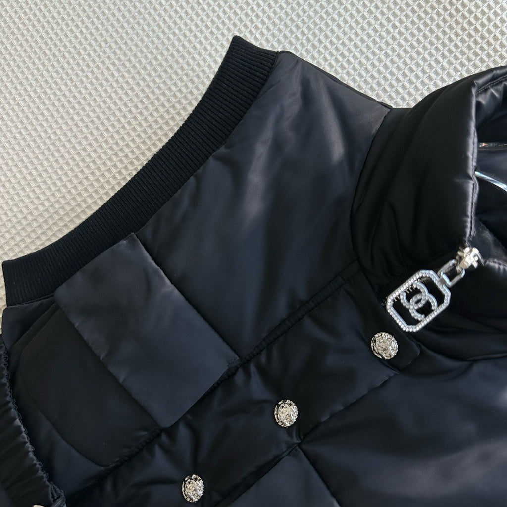 Chanel 2023/24 CoCo Neige Satin & Cashmere VEST BLACK