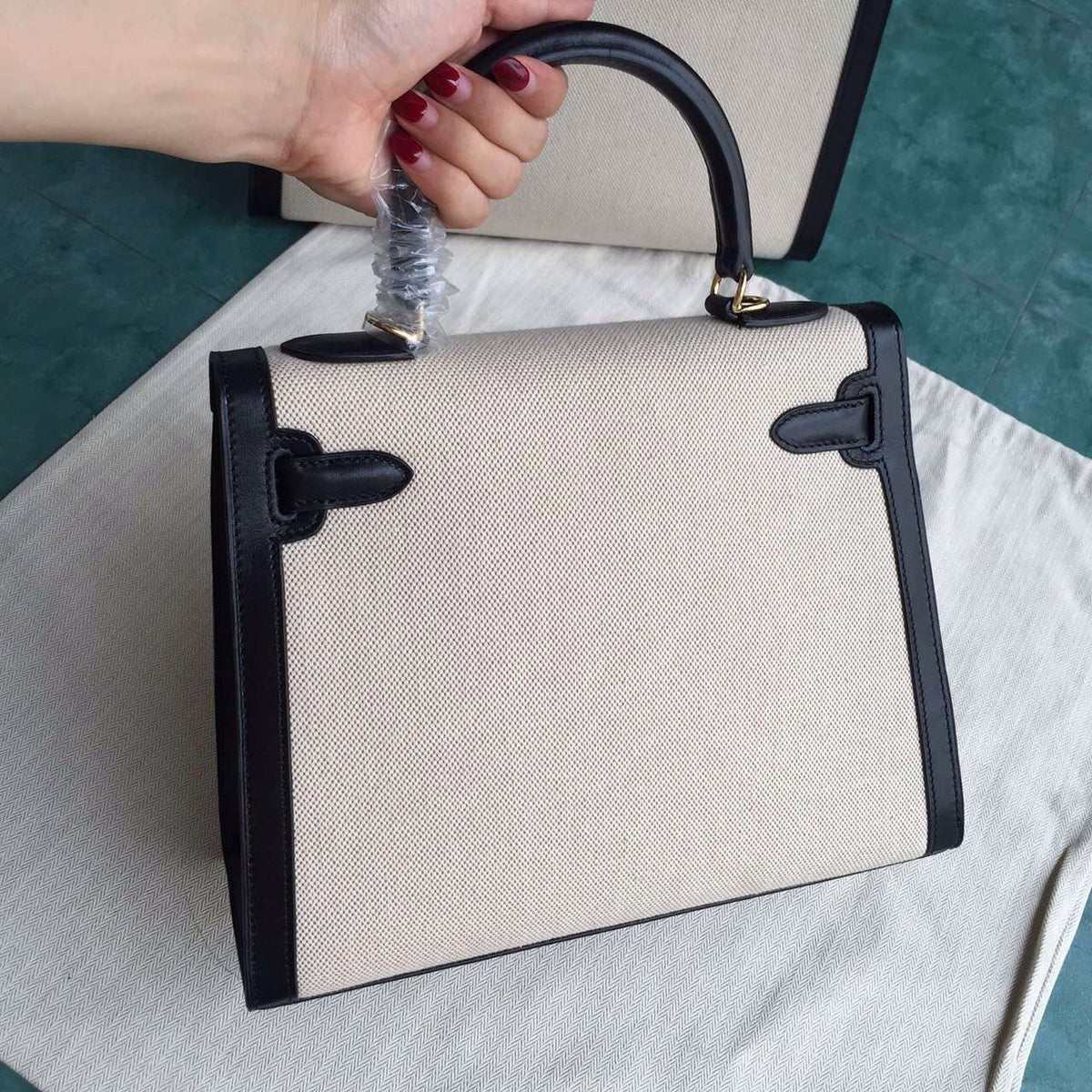 Hermes Black Kelly Bag 28 cm Box Calf & Toile Canvas Gold Hardware