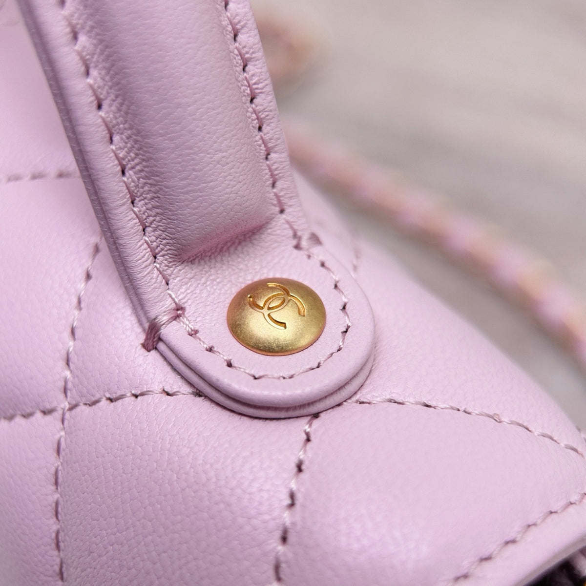 Chanel SMALL FLAP BAG WITH TOP HANDLE PINK