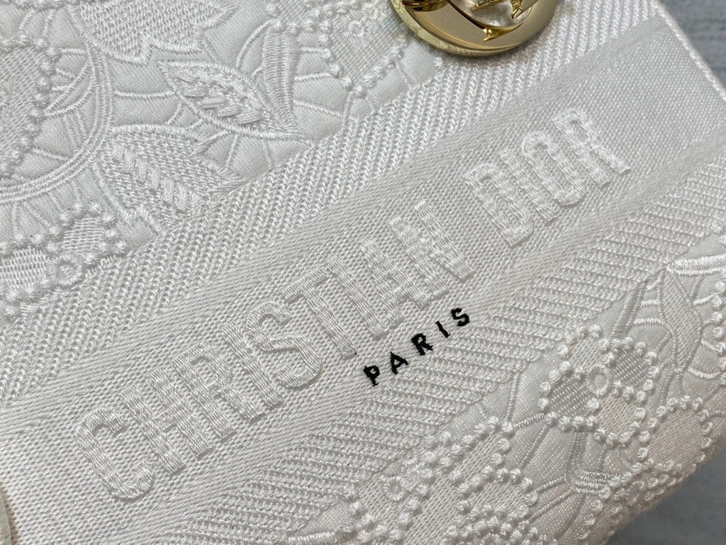 Christian Dior MEDIUM LADY D-LITE BAG Natural Embroidery with Macramé Effect  White