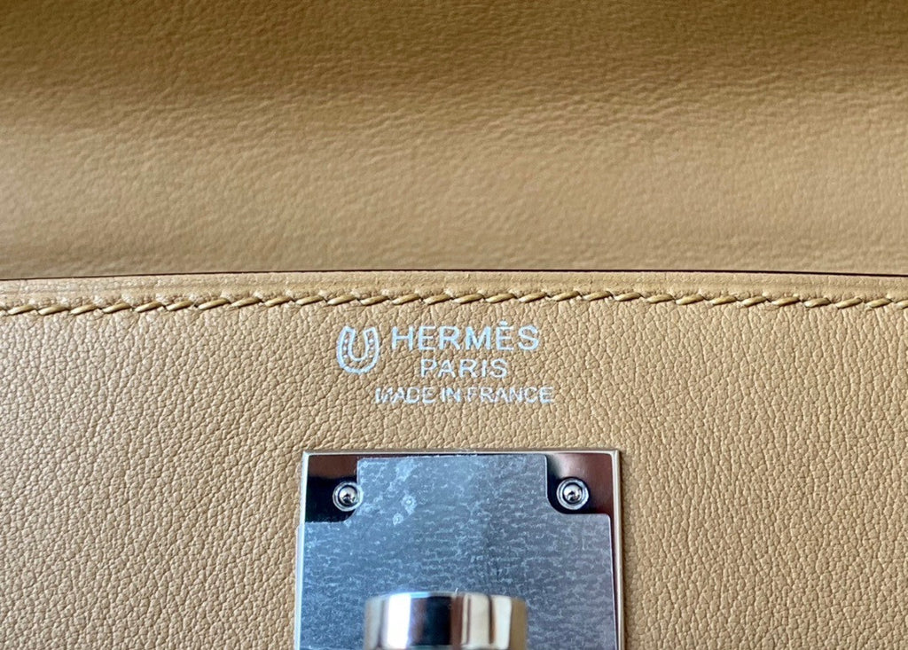 Hermes Special Order Kelly Lakis 32 Biscuit  with Palladium Hardware