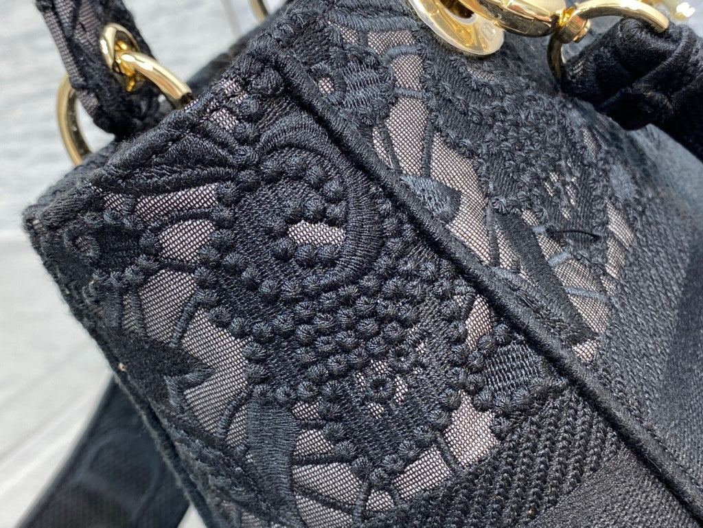 Christian Dior MEDIUM LADY D-LITE BAG Natural Embroidery with Macramé Effect  Black
