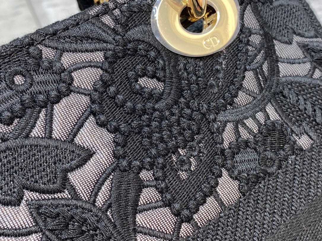 Christian Dior MEDIUM LADY D-LITE BAG Natural Embroidery with Macramé Effect  Black