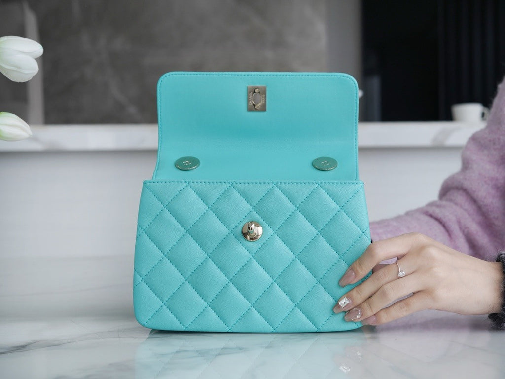 Chanel Trendy CC Flap Bag with Top Handle 2024 Turquoise