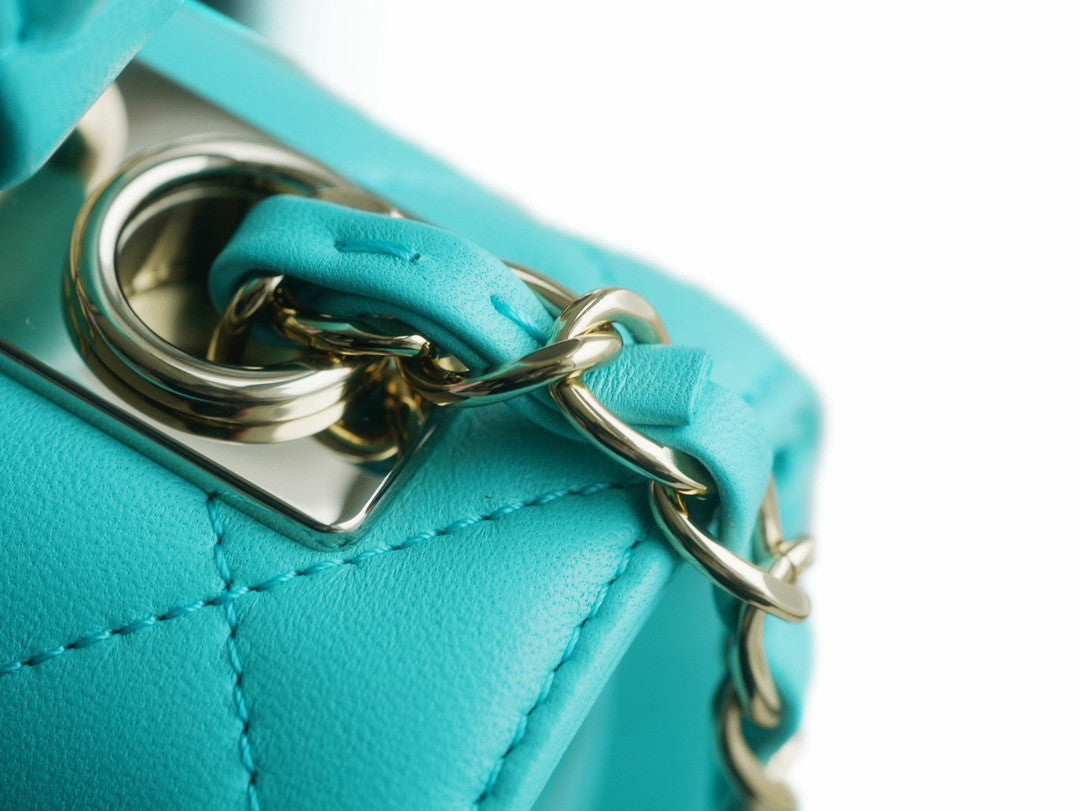 Chanel Trendy CC Flap Bag with Top Handle 2024 Turquoise