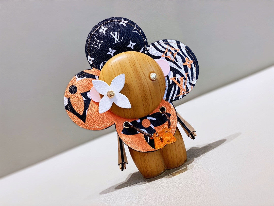 Louis Vuitton Vivienne  LV Wild at heart Petula doll Brown