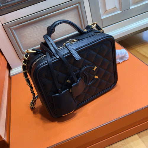 CHANEL CC FILIGREE VANITY CASE BAG Medium Black